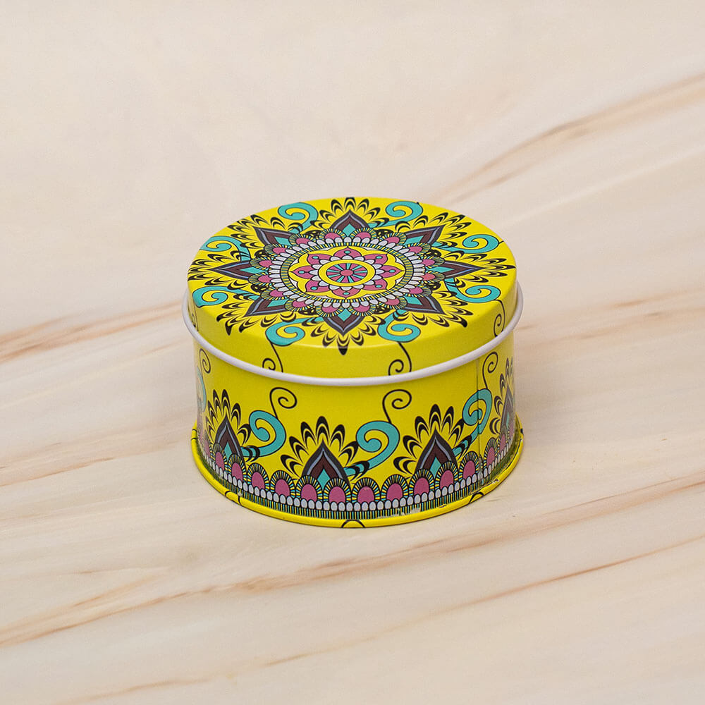 Ebony, Teak Wood & Oud Scented Candle in a Beautiful Moroccan Design Tin Jar